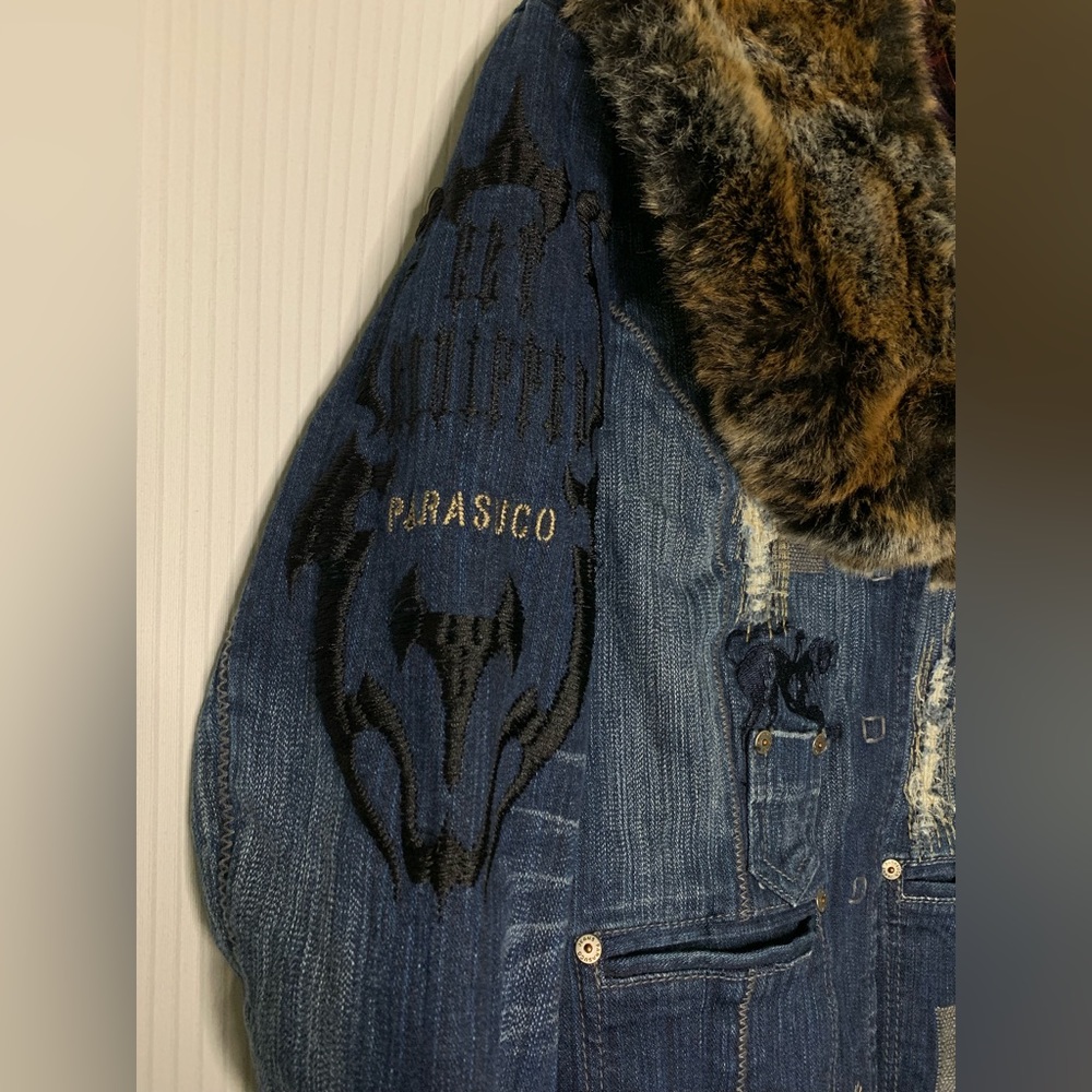 Parasuco Denim Jacket Factory Distressed Removable Faux Fur Collar Embroidery - Picture 5 of 15